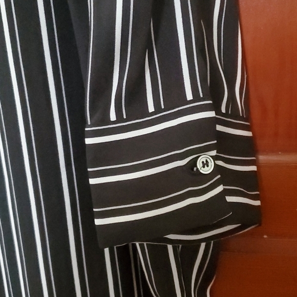 DONATED - Picture 4 of 4